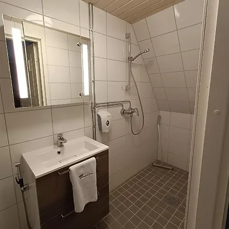 Joensuun Tilan Paeaerakennus 3* Söderkulla