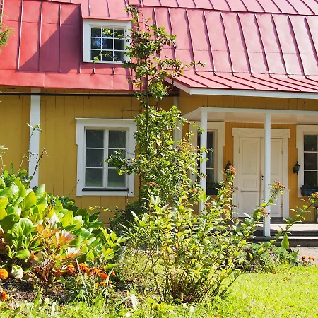 Panzió Joensuun Tilan Paeaerakennus Söderkulla