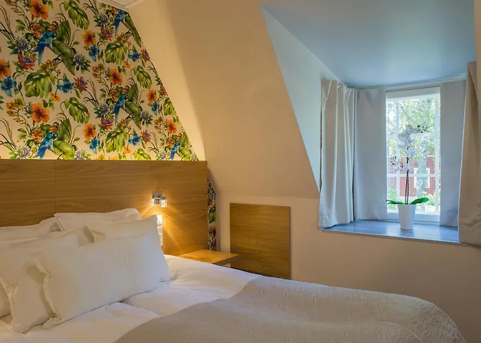 Joensuun Tilan Paeaerakennus 3* Soderkulla (Helsinki)